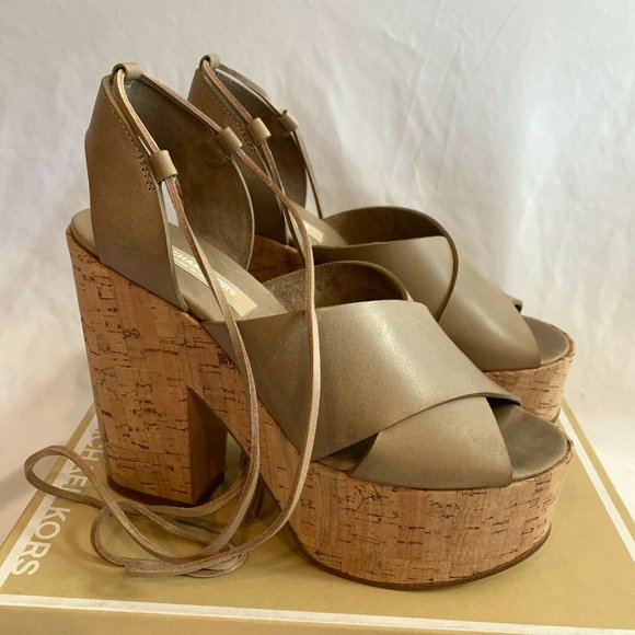 Michael Kors Collection MK 18044 Wedge Strappy Sandals size 38 US 8 $825 - Picture 2 of 7